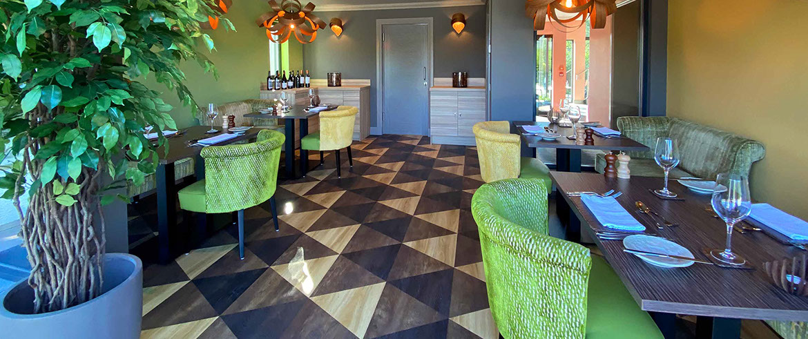 Taransay House Luxury Bed and breakfast contains a spacious restaurant with fresh seafood and great Scottish Cuisine