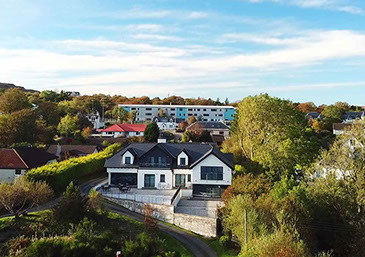 Taransay House Luxury Bed and Breakfast Accommodation is located in Portree on the Isle of Skye
