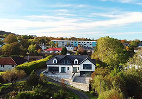 Taransay House Luxury Bed and Breakfast Accommodation is located in Portree on the Isle of Skye