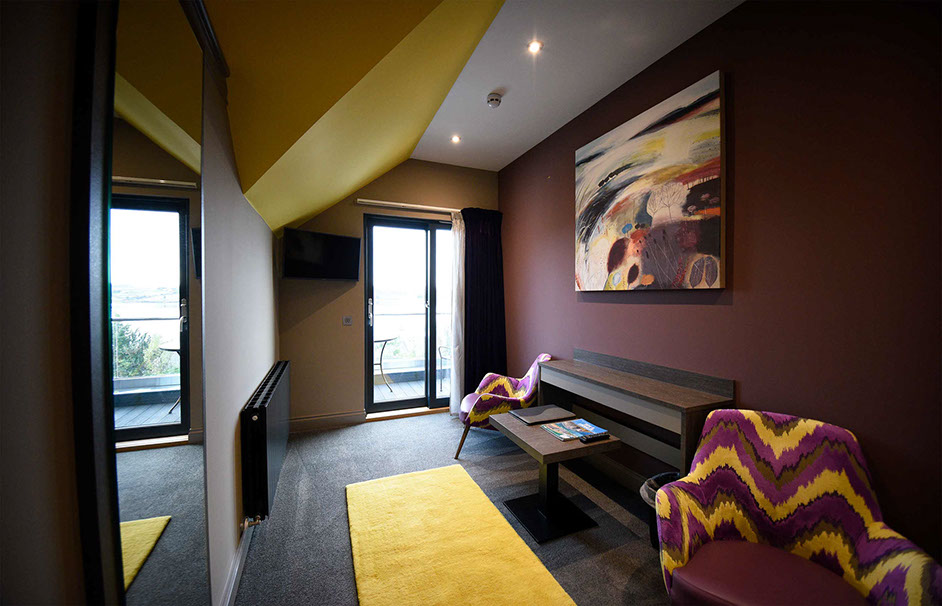 Taransay House Luxury Accommodation in Portree offers private seating areas in our rooms