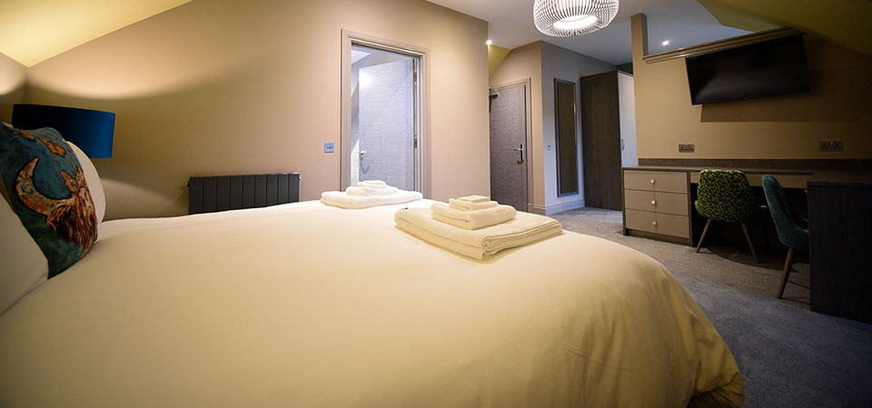 Enjoy spacious rooms with luxury facilities at our Luxury Guest House accommodation