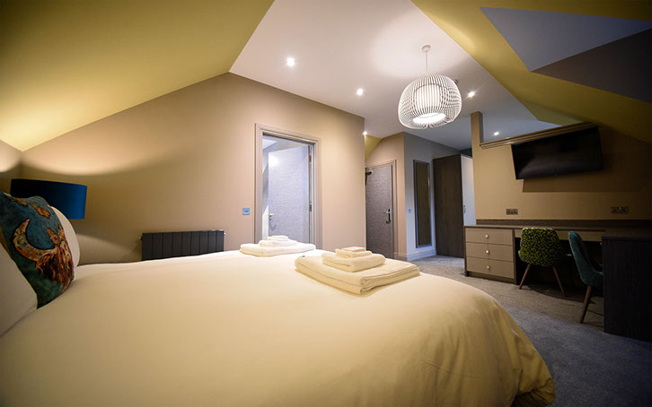 Enjoy spacious rooms with luxury facilities at our Luxury Guest House accommodation