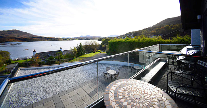 Enjoy stunning sea views at Taransay House Luxury Bed and Breakfast in Portree