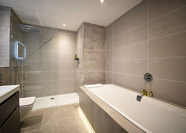 Taransay House Luxury Guest House Accommodation contains large spacious En Suite Bathrooms 