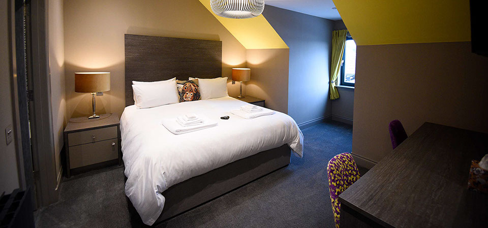 Taransay House Luxury Bed and Breakfast Accommodation in Portree contains comfortable Super King Size Double Beds