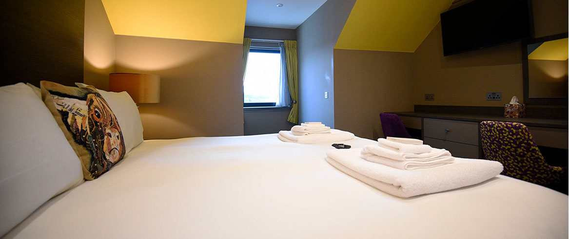 All of the guest rooms at our luxury Guest House accommodation in Portree contain Widescreen TVs with WIFI internet access