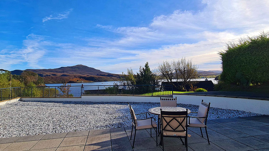 Taransay House luxury bed and breakfast accommoation in Portree offers stunning sea views